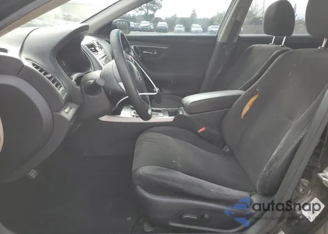 2013 Nissan Altima 2.5 z USA, uszkodzony, nr VIN 1N4AL3AP8DC904200